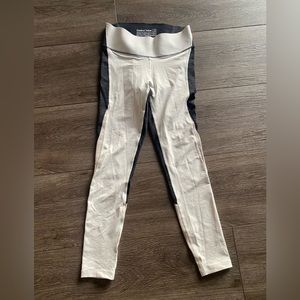 OUTDOOR VOICES LEGGINGS SMALL